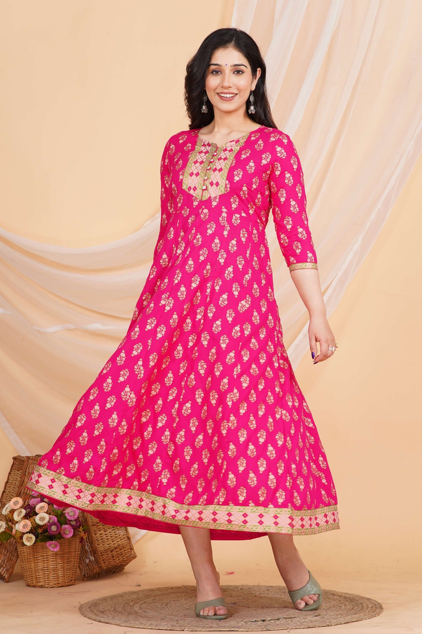 Women's Rayon Printed Anarkali Short Kurti Gown - M