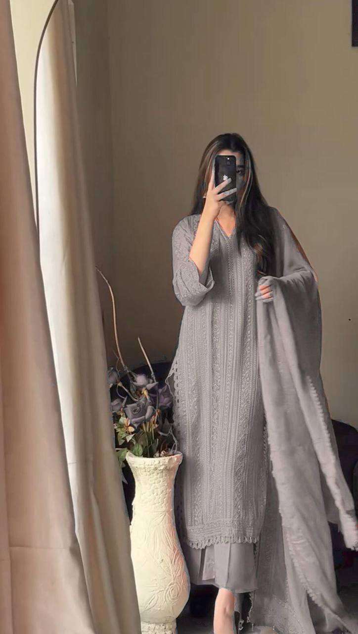 Women's Chinon Silk with Cotton Thread Embroidery Straight Kurti With Pant and Dupatta set - Grey, XXL
