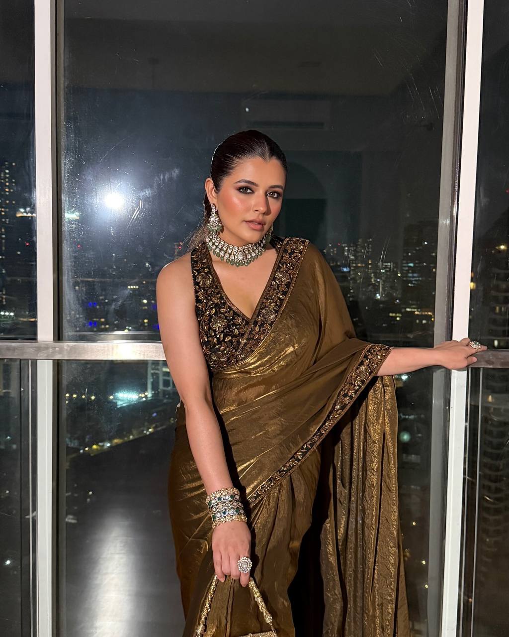 Women's Luxe Olive-Gold Silk Saree with Heavily Embellished Blouse & Border â Ideal for Evening, Wedding & Reception Wear