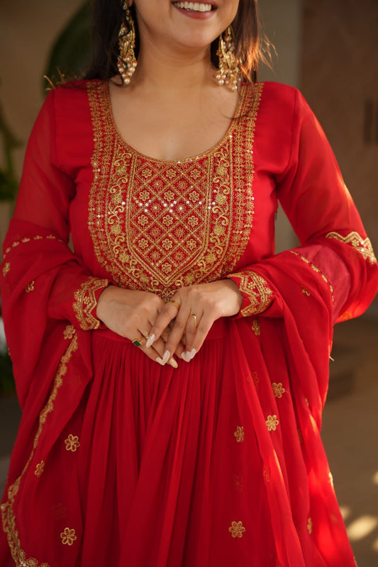 Women's Radiant Red Anarkali Suit Set with Golden Zari & Sequin Embroidery â Perfect for Festive & Wedding Occasions - Red, M (38)